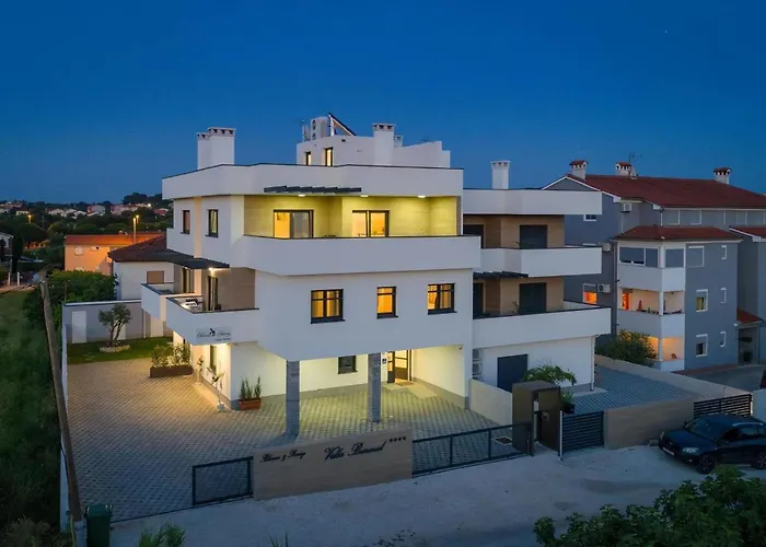 Appartement In Pula Mit Privater Terrasse