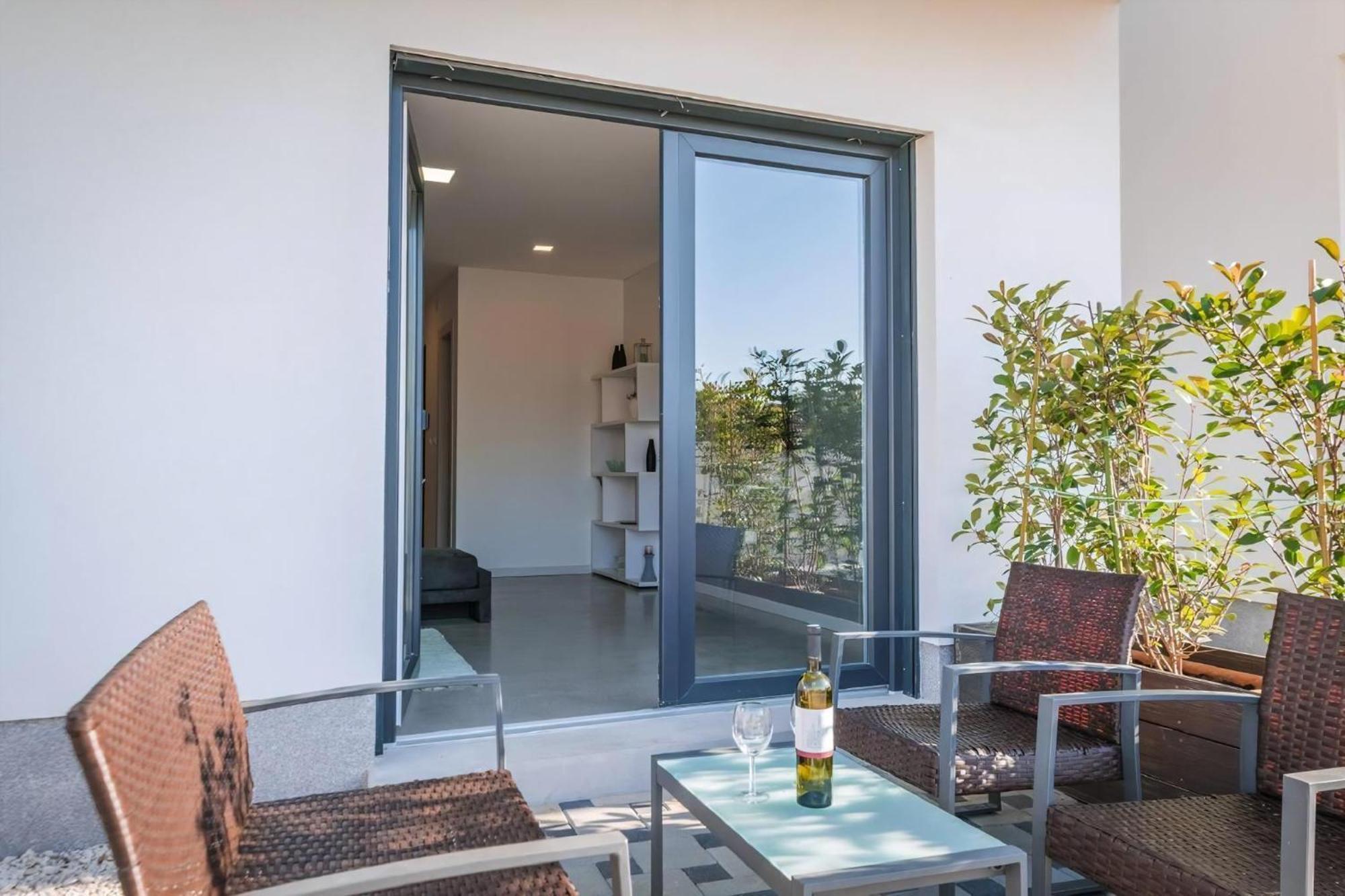 In Mit Privater Terrasse *