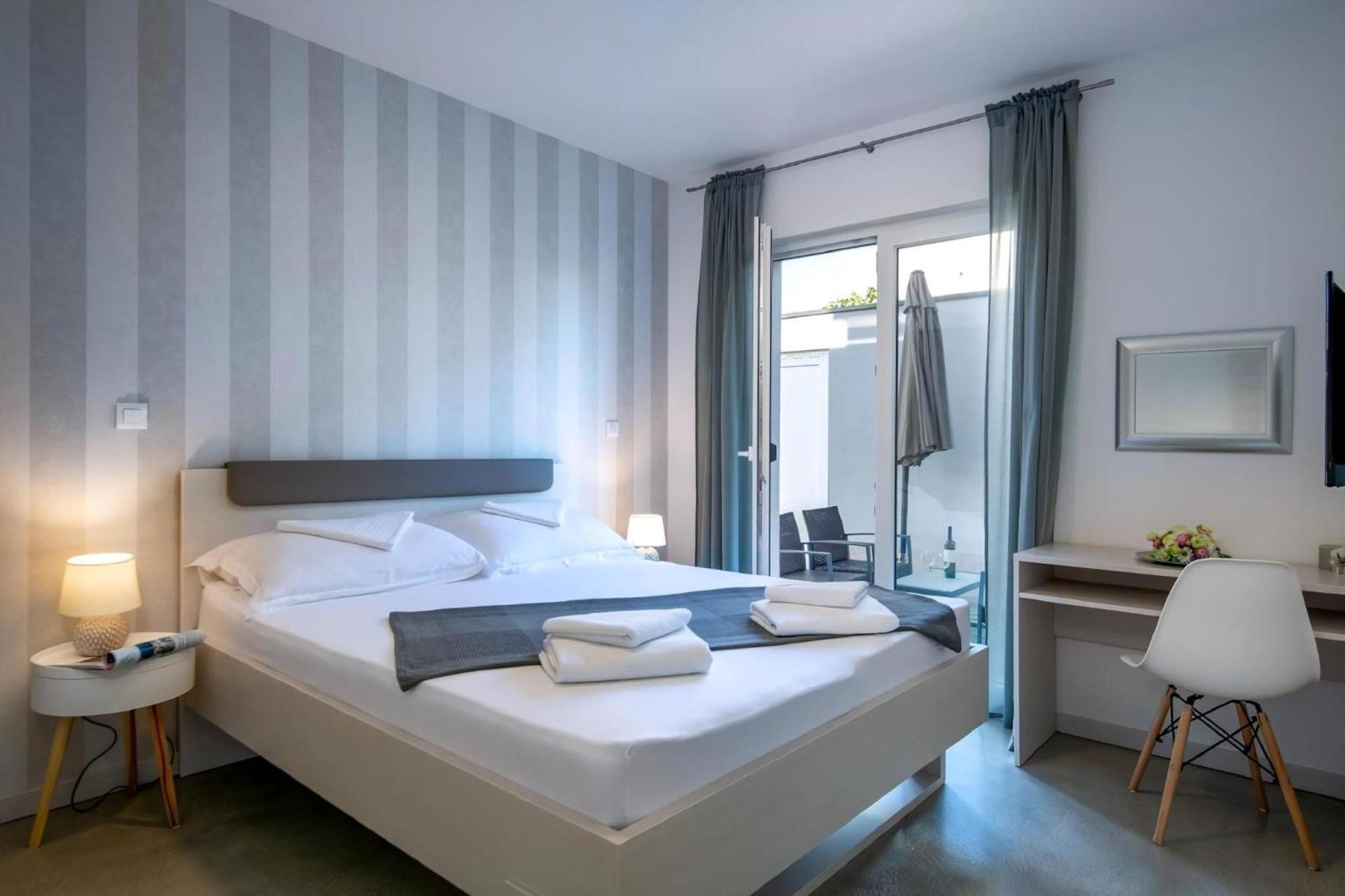 Apartman In Mit Privater Terrasse Pula